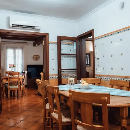 Casa Menurka-santa Clara Holiday home *